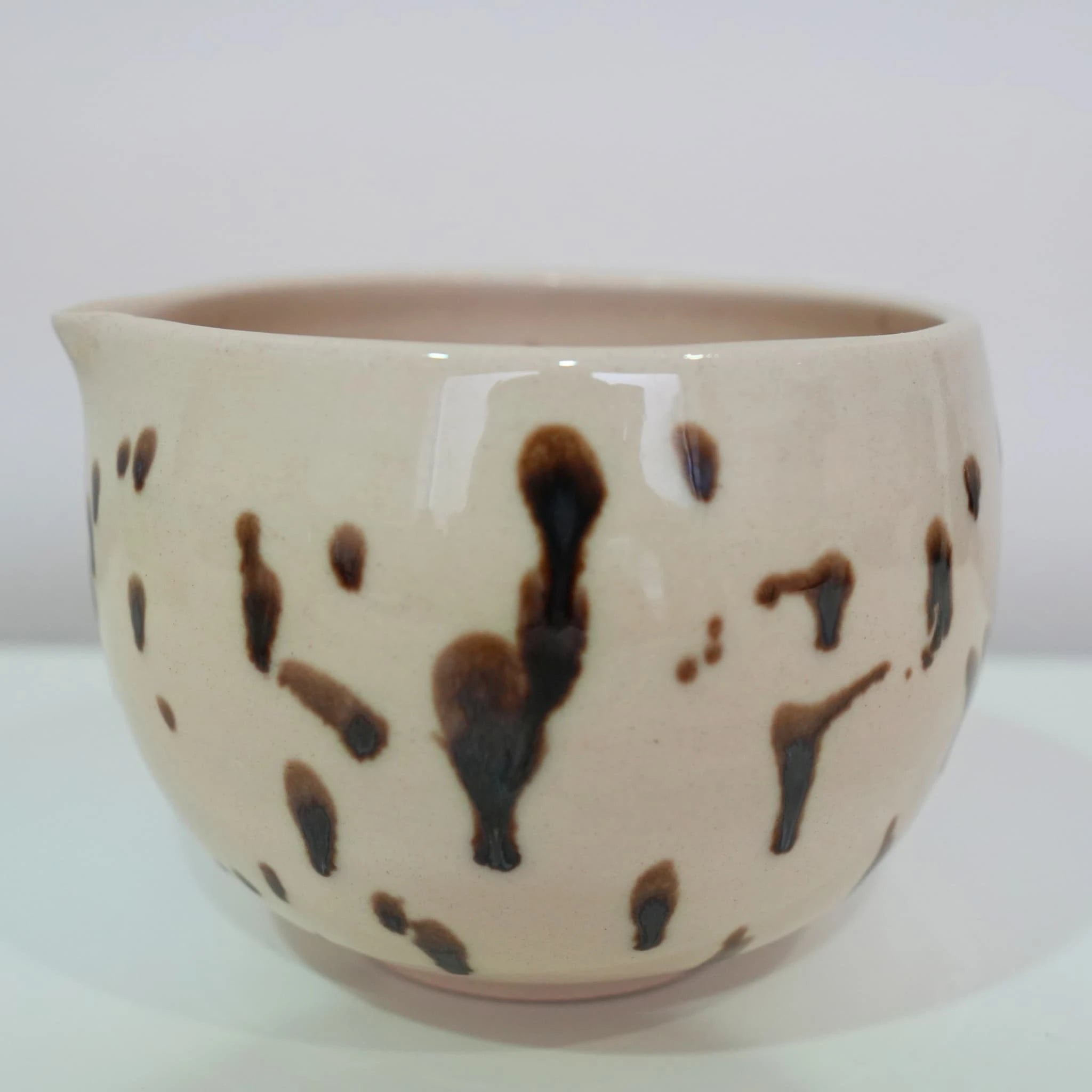 Chawan Ushi